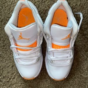 Jordan 11 Retro Low
Citrus (2021)
